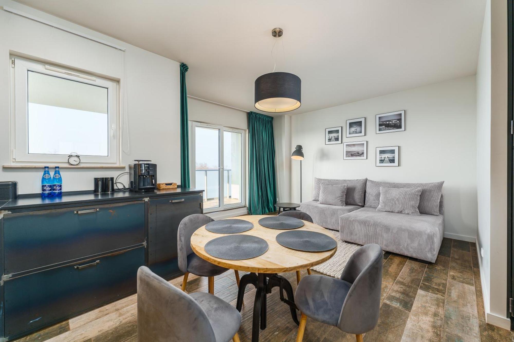 Aquamarina Onyx 84 Apartment Miedzyzdroje Bagian luar foto